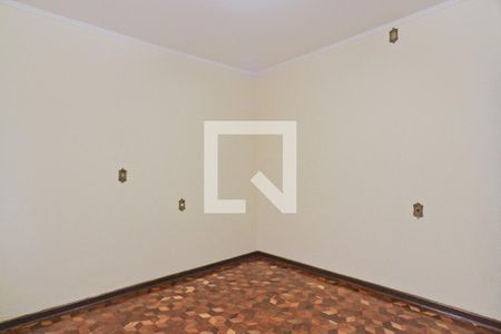 Casa para alugar com 200m², 3 quartos e 3 vagas Casa para alugar com 200m², 3 quartos e 3 vagasQuarto 2