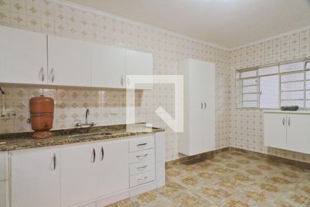 Casa para alugar com 200m², 3 quartos e 3 vagas Casa para alugar com 200m², 3 quartos e 3 vagasCozinha