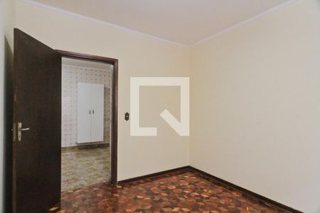 Casa para alugar com 200m², 3 quartos e 3 vagas Casa para alugar com 200m², 3 quartos e 3 vagasQuarto 3