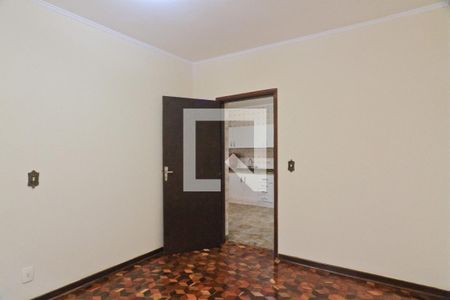 Casa para alugar com 200m², 3 quartos e 3 vagas Casa para alugar com 200m², 3 quartos e 3 vagasQuarto 3