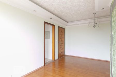 Sala de apartamento para alugar com 2 quartos, 58m² em Vila Curuçá, São Paulo