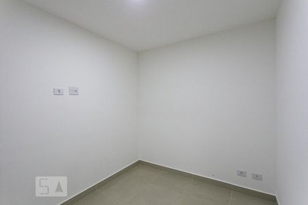 Quarto de kitnet/studio para alugar com 1 quarto, 32m² em Vila Carrao, São Paulo