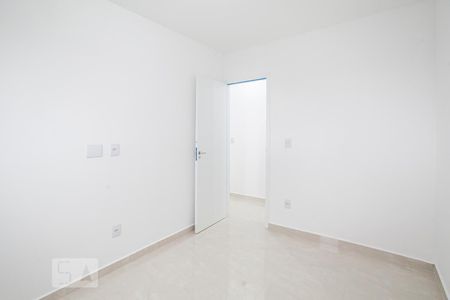 Quarto 1 de apartamento para alugar com 2 quartos, 50m² em Vila Scarpelli, Santo André