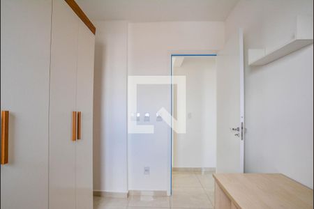 Quarto 1 de apartamento para alugar com 2 quartos, 50m² em Vila Scarpelli, Santo André