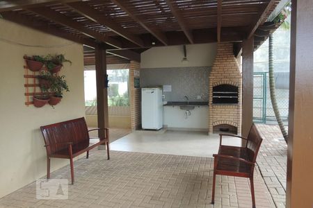 Apartamento para alugar com 55m², 2 quartos e 1 vagaÁrea comum - Churrasqueira