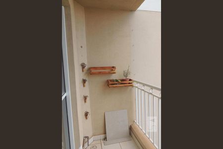 Sacada de apartamento para alugar com 2 quartos, 55m² em Bonfim, Campinas