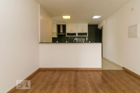 Apartamento para alugar com 105m², 3 quartos e 2 vagas Apartamento para alugar com 105m², 3 quartos e 2 vagasCozinha