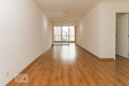 Sala de apartamento para alugar com 3 quartos, 105m² em Cerqueira César, São Paulo