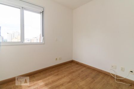 Apartamento para alugar com 105m², 3 quartos e 2 vagas Apartamento para alugar com 105m², 3 quartos e 2 vagasQuarto 2