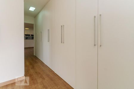 Apartamento para alugar com 105m², 3 quartos e 2 vagas Apartamento para alugar com 105m², 3 quartos e 2 vagasSuíte