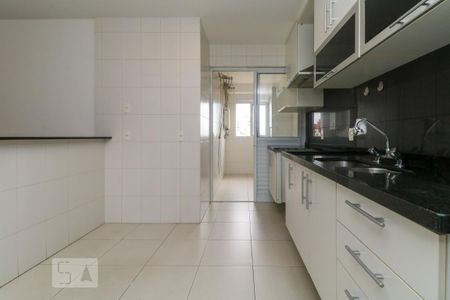 Apartamento para alugar com 105m², 3 quartos e 2 vagas Apartamento para alugar com 105m², 3 quartos e 2 vagasCozinha