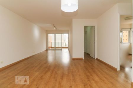 Sala de apartamento para alugar com 3 quartos, 105m² em Cerqueira César, São Paulo