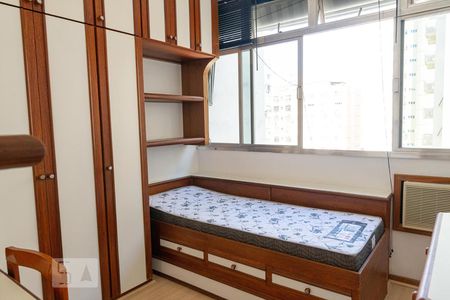 Quarto 1 de apartamento à venda com 3 quartos, 93m² em Icaraí, Niterói
