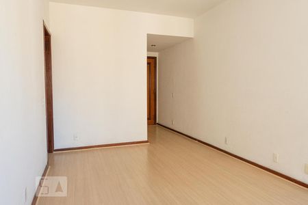 Sala de apartamento à venda com 3 quartos, 93m² em Icaraí, Niterói