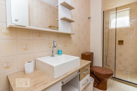 Banheiro de apartamento para alugar com 1 quarto, 45m² em Cidade Baixa, Porto Alegre