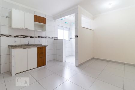 Sala/Cozinha de kitnet/studio para alugar com 1 quarto, 35m² em Parque São Jorge, São Paulo