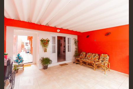 Casa à venda com 150m², 4 quartos e 2 vagasGaragem