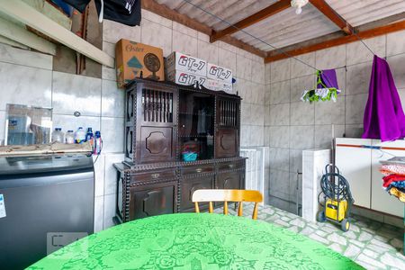 Casa à venda com 150m², 4 quartos e 2 vagasLavanderia