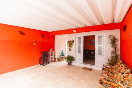 Casa à venda com 150m², 4 quartos e 2 vagasGaragem