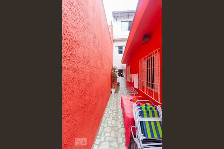 Casa à venda com 150m², 4 quartos e 2 vagasCorredor