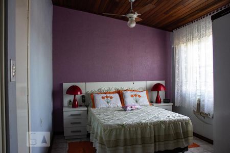 Casa à venda com 107m², 2 quartos e 4 vagas Casa à venda com 107m², 2 quartos e 4 vagasQuarto Suíte