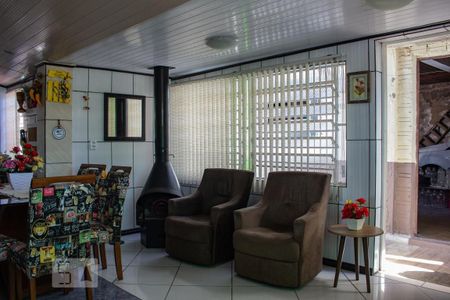 Casa à venda com 107m², 2 quartos e 4 vagas Casa à venda com 107m², 2 quartos e 4 vagasSala/Cozinha