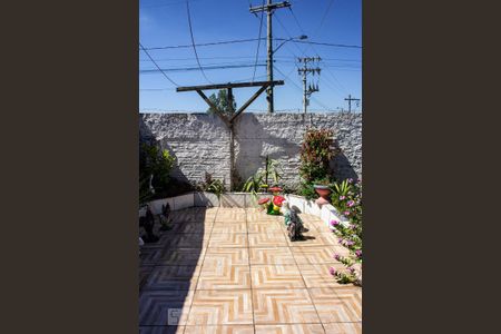 Casa à venda com 107m², 2 quartos e 4 vagas Casa à venda com 107m², 2 quartos e 4 vagasVista da Varanda