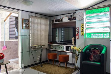 Casa à venda com 107m², 2 quartos e 4 vagas Casa à venda com 107m², 2 quartos e 4 vagasSala/Cozinha