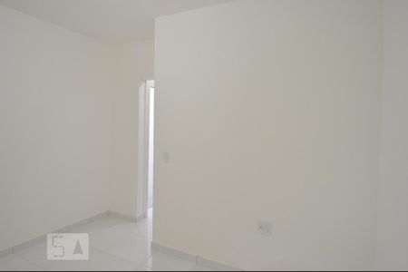Quarto e área de serviço de apartamento para alugar com 1 quarto, 30m² em Alto da Mooca, São Paulo