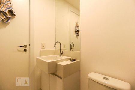 Studio para alugar com 38m², 1 quarto e sem vagaBanheiro
