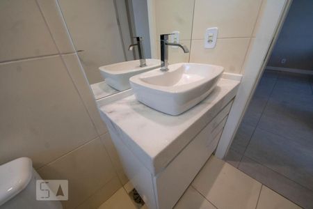Apartamento para alugar com 66m², 2 quartos e 1 vagaBanheiro