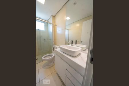 Apartamento para alugar com 66m², 2 quartos e 1 vagaBanheiro