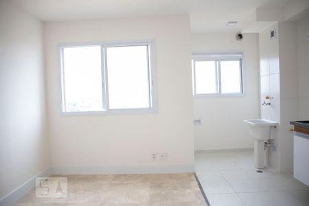 Sala de apartamento para alugar com 2 quartos, 45m² em Piraporinha, Diadema
