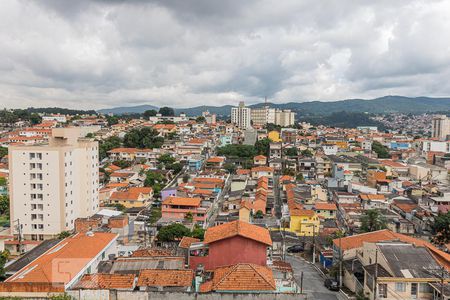 Vista do Quarto 1 de apartamento para alugar com 2 quartos, 53m² em Vila Mazzei, São Paulo