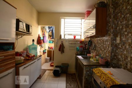 Apartamento à venda com 65m², 2 quartos e sem vagaCozinha