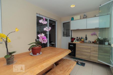 Varanda de apartamento à venda com 2 quartos, 64m² em Vila Ipojuca, São Paulo