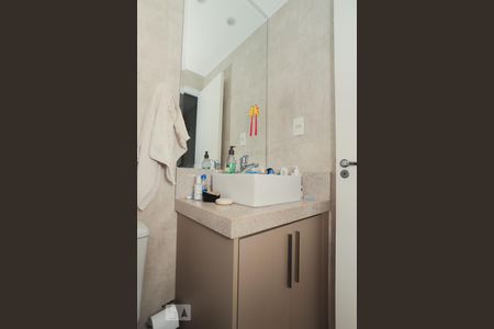 Apartamento para alugar com 64m², 2 quartos e 2 vagasBanheiro da Suíte