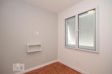 Apartamento à venda com 98m², 2 quartos e sem vagaSuíte