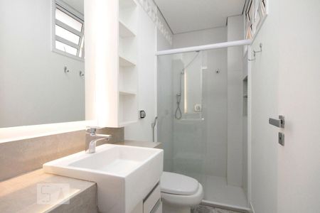 Apartamento à venda com 98m², 2 quartos e sem vagaBanheiro da Suíte