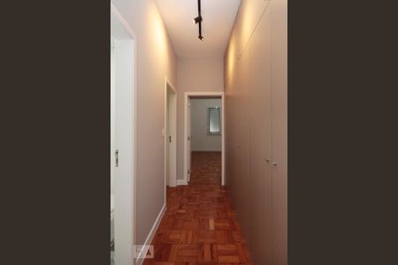 Apartamento à venda com 98m², 2 quartos e sem vagaCorredor