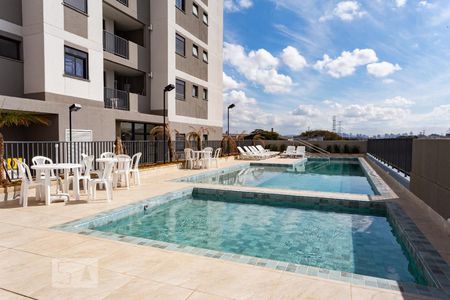 Apartamento à venda com 49m², 2 quartos e 1 vagaÁrea comum - Piscina