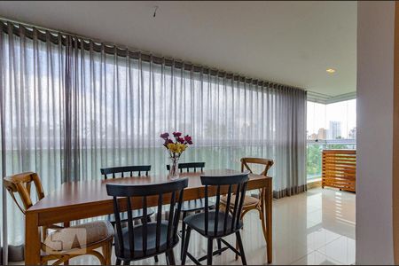 Varanda gourmet de apartamento para alugar com 2 quartos, 73m² em Barra, Salvador