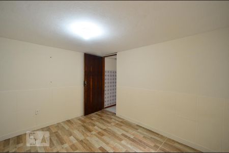 Quarto de casa para alugar com 1 quarto, 35m² em Vila Fachini, São Paulo
