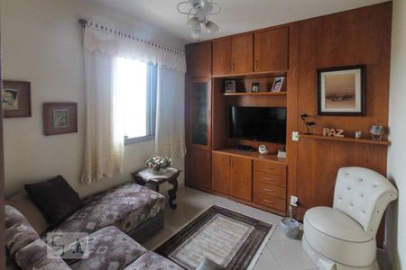 Apartamento à venda com 82m², 3 quartos e 1 vagaSala de TV