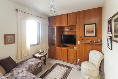 Apartamento à venda com 82m², 3 quartos e 1 vagaSala de TV