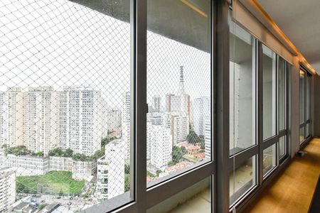 Sala - Vista de apartamento para alugar com 2 quartos, 155m² em Bela Vista, São Paulo