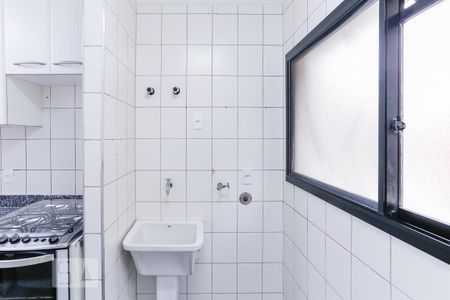 Apartamento à venda com 65m², 2 quartos e 1 vagaÁrea de Serviço