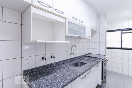 Apartamento à venda com 65m², 2 quartos e 1 vagaCozinha