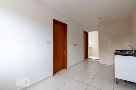 Sala de apartamento para alugar com 2 quartos, 49m² em Jardim Itapemirim, São Paulo