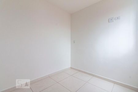 Quarto 2 de apartamento para alugar com 2 quartos, 49m² em Jardim Itapemirim, São Paulo